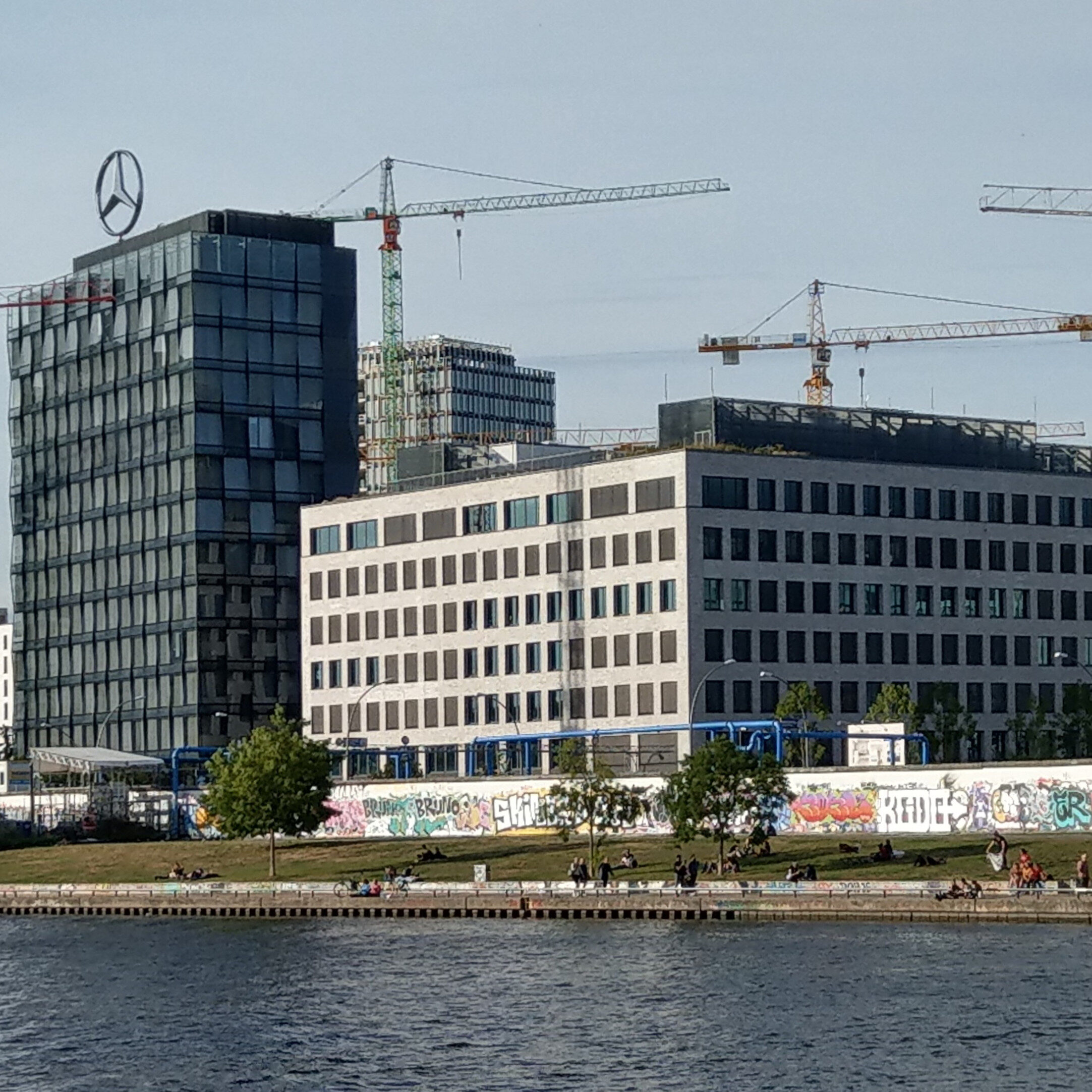 Mercedes-Areal-1- gerade Mercedes-Areal-1- gerade